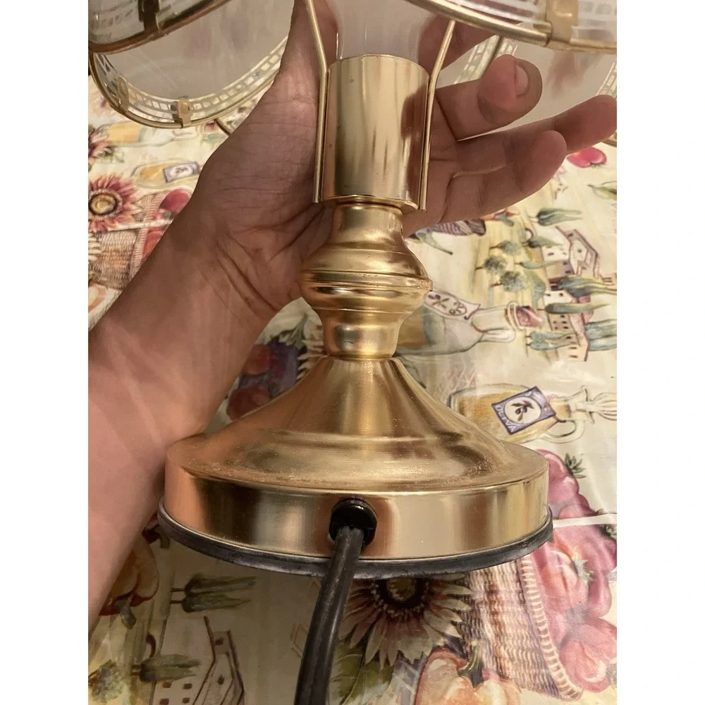Vtg 3-Way  Gold Tone Touch Lamp with 6 Glass Panels White Floral 14